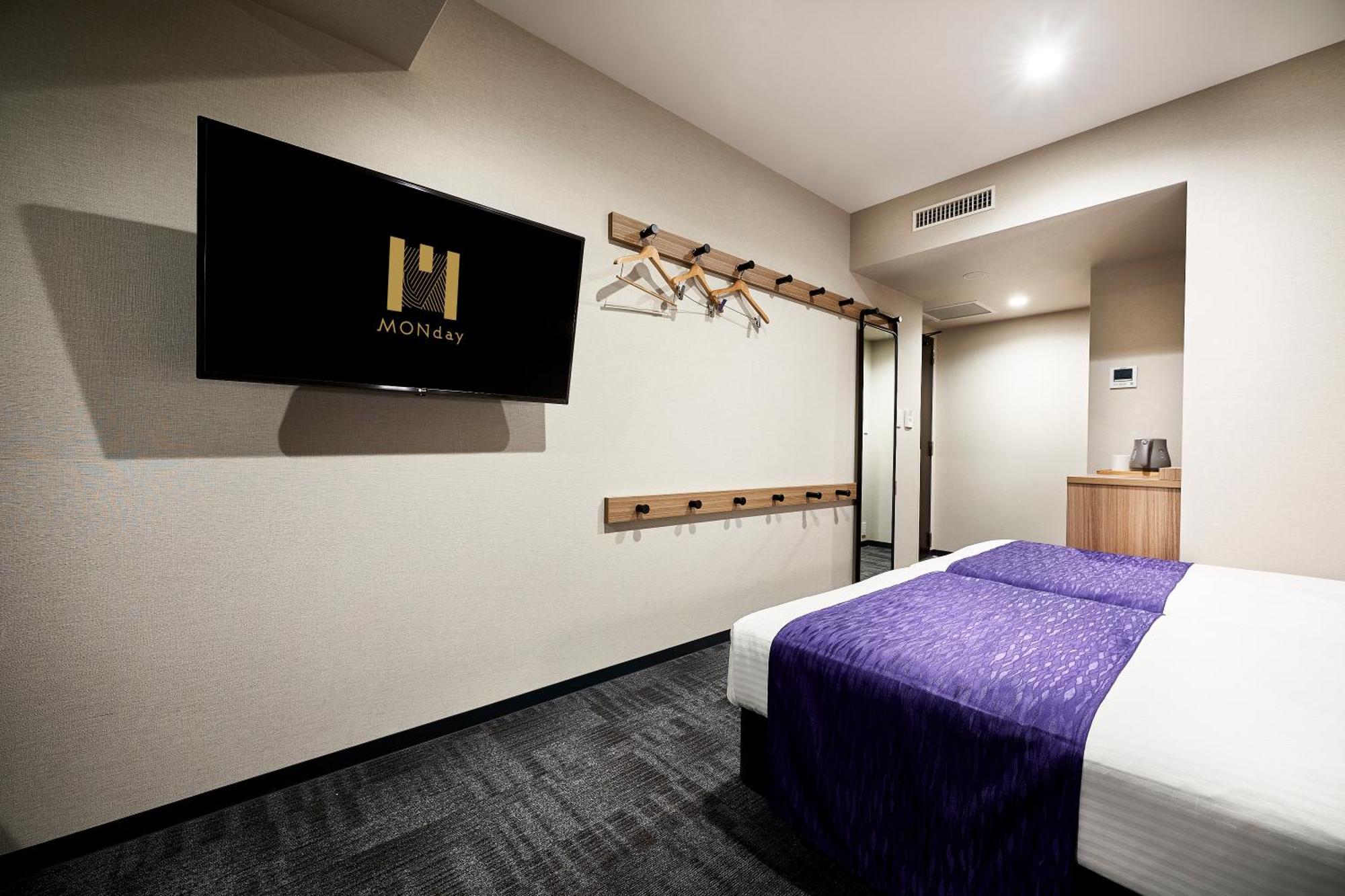 hotel MONday 京都烏丸二条 エクステリア 写真