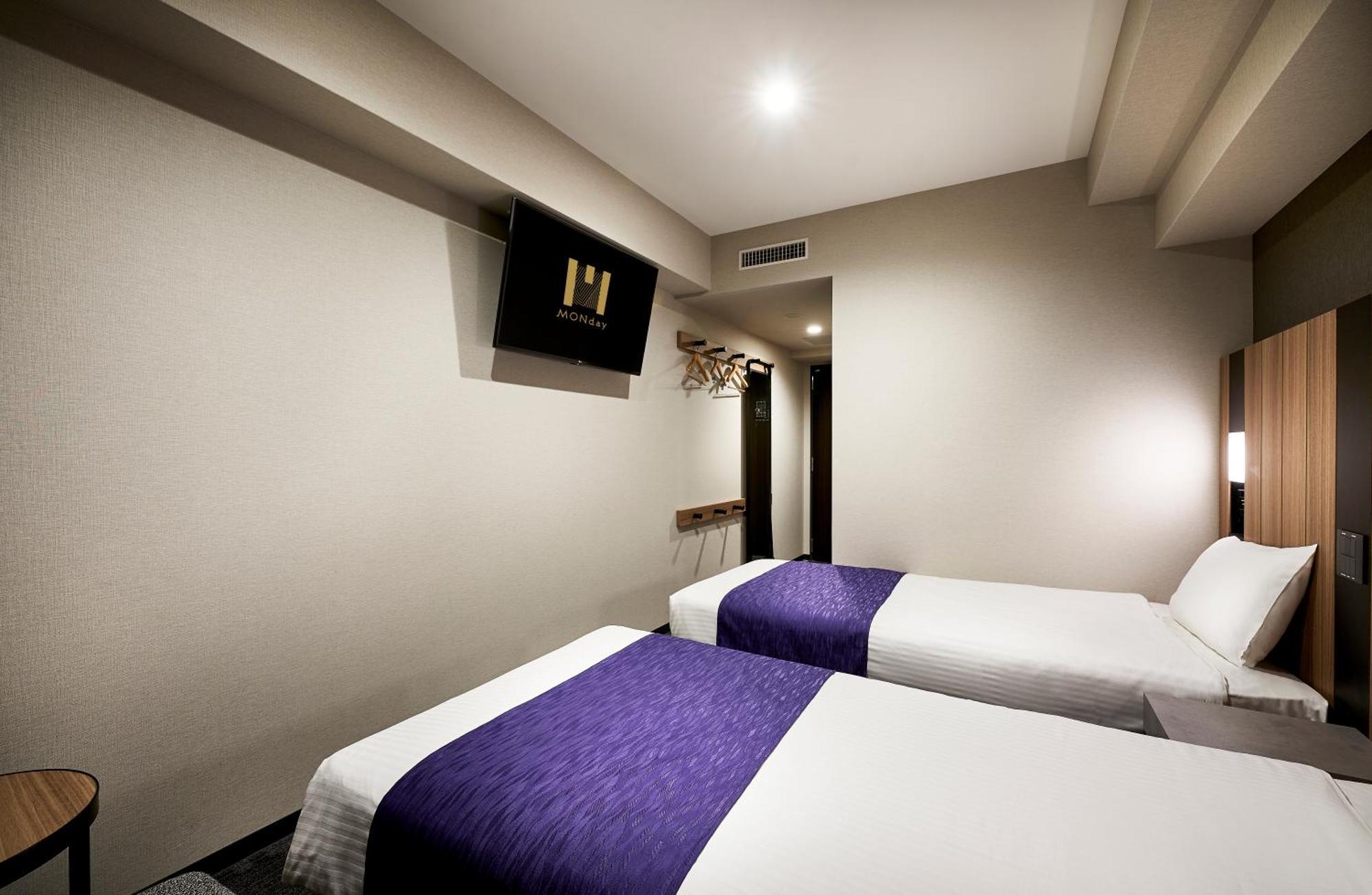 hotel MONday 京都烏丸二条 エクステリア 写真